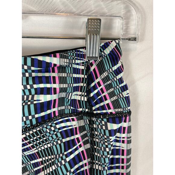 VSX Sport Knockout Crop Leggings Size Small Geo Pattern - Picture 4 of 6